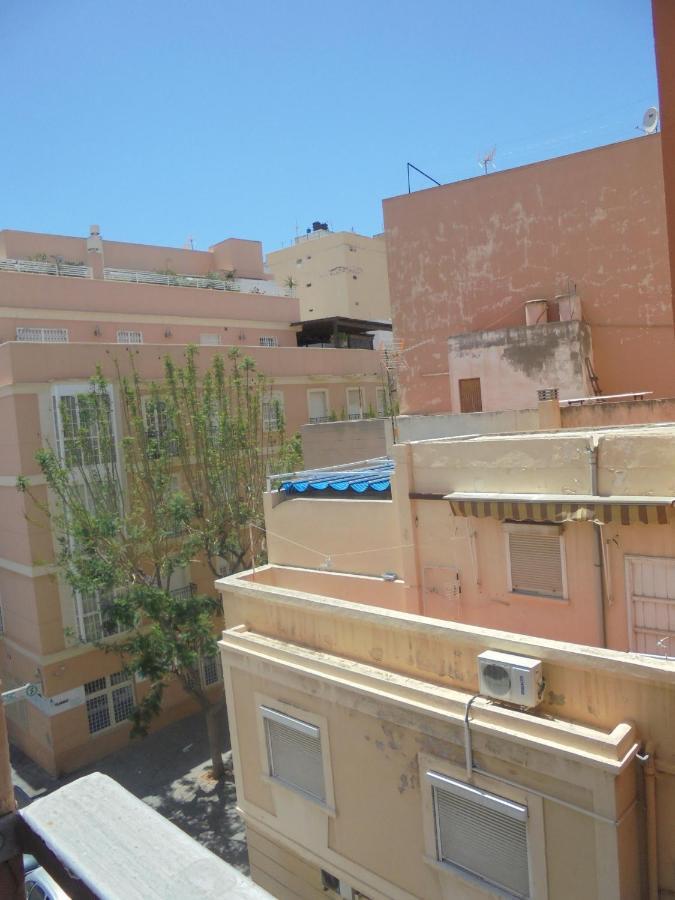 Vivienda Turistica Argollones Apartment Almeria Bagian luar foto